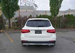 2018 MERCEDES-BENZ GLC 300 4MATIC