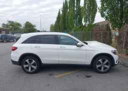 2018 MERCEDES-BENZ GLC 300 4MATIC