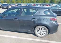 2011 LEXUS CT 200