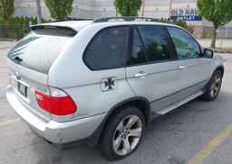 2004 BMW X5