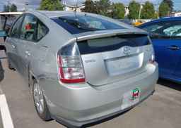 2005 TOYOTA PRIUS