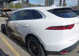 2018 JAGUAR F-PACE PRESTIGE