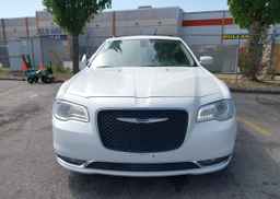2015 CHRYSLER 300