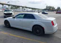 2015 CHRYSLER 300