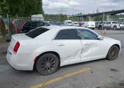 2015 CHRYSLER 300