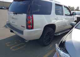 2014 GMC YUKON