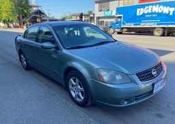 2005 NISSAN ALTIMA S