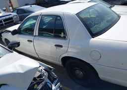 2004 FORD CROWN VICTORIA POLICE INTERCEPTOR