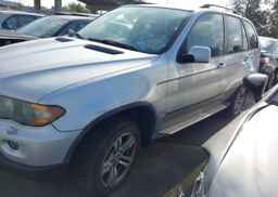 2005 BMW X5 3.0I