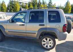 2006 JEEP LIBERTY SPORT