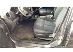 2016 NISSAN VERSA