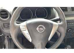 2016 NISSAN VERSA