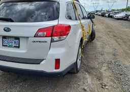 2012 SUBARU OUTBACK 2.5I PREMIUM