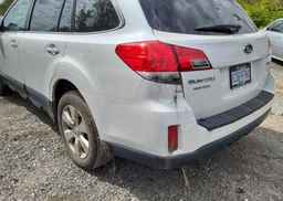 2012 SUBARU OUTBACK 2.5I PREMIUM