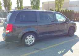 2012 DODGE GRAND CARAVAN SE