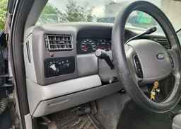 2004 FORD F350