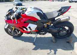 2023 DUCATI PANIGALE V4 R