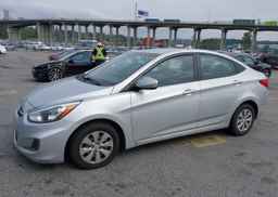 2015 HYUNDAI ACCENT GLS