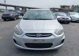 2015 HYUNDAI ACCENT GLS