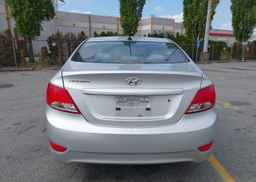 2015 HYUNDAI ACCENT GLS