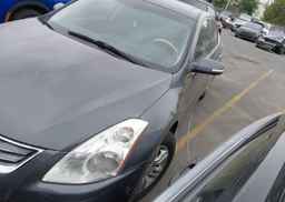 2011 NISSAN Altima S