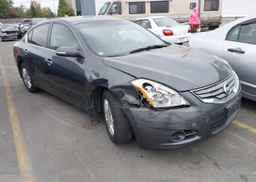 2011 NISSAN Altima S