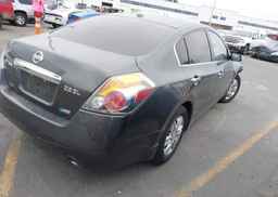 2011 NISSAN Altima S