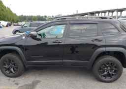 2018 JEEP CHEROKEE TRAILHAWK