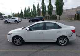 2011 KIA FORTE