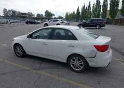 2011 KIA FORTE