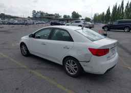 2011 KIA FORTE