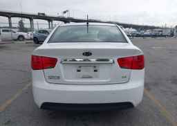 2011 KIA FORTE