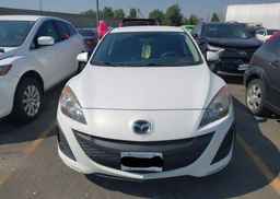2011 MAZDA 3 I