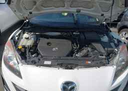 2011 MAZDA 3 I