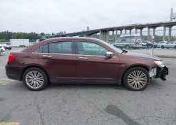 2013 CHRYSLER 200