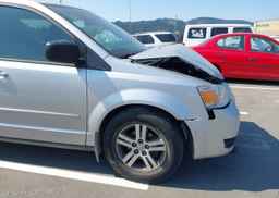 2010 DODGE GRAND CARAVAN SE