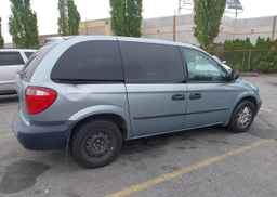 2004 DODGE CARAVAN SE