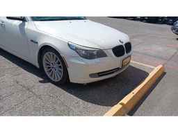 2010 BMW 528I