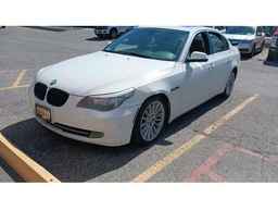 2010 BMW 528I