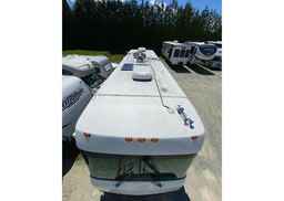 1996 BEAVER MONTEREY