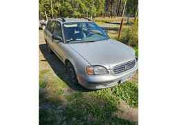 2002 SUZUKI ESTEEM GL