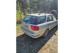 2002 SUZUKI ESTEEM GL