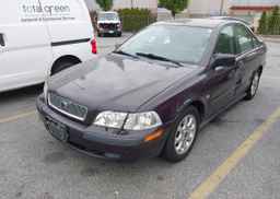 2001 VOLVO S40