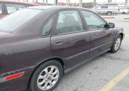 2001 VOLVO S40