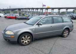 2002 VOLKSWAGEN PASSAT GLX 4MOTION