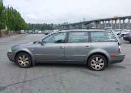 2002 VOLKSWAGEN PASSAT GLX 4MOTION