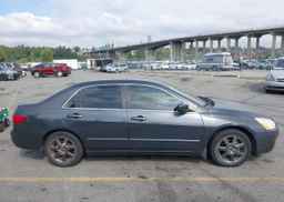 2005 HONDA ACCORD EX