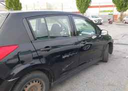 2009 NISSAN VERSA