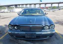 2004 JAGUAR XJR