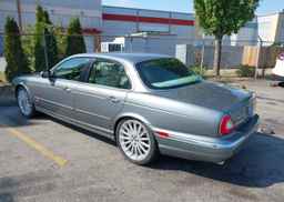 2004 JAGUAR XJR